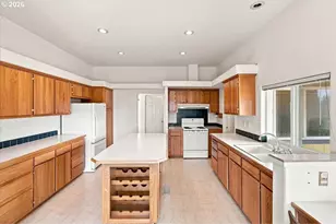 26221 Old Holley Rd, Sweet Home, OR 97386 - Photo 11