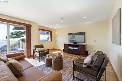 98686 Fox Dr, Brookings, OR 97415 - Photo 13