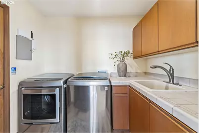 98686 Fox Dr, Brookings, OR 97415 - Photo 37