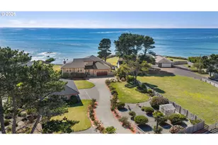 98686 Fox Dr, Brookings, OR 97415 - Photo 1