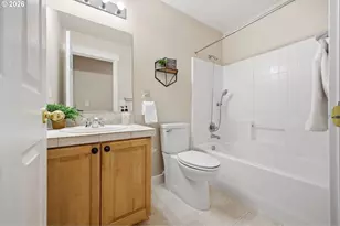 18717 SE 21st St, Vancouver, WA 98683 - Photo 33