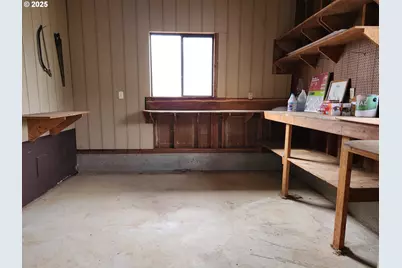 100 River Bend Rd #107, Reedsport, OR 97467 - Photo 27