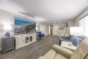 1631 NW 33rd St, Lincoln City, OR 97367 - Photo 13