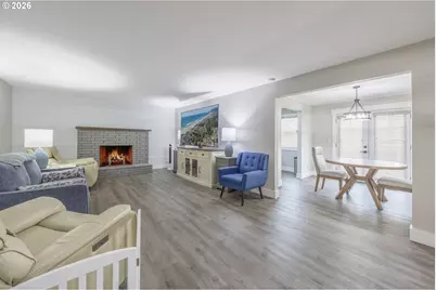 1631 NW 33rd St, Lincoln City, OR 97367 - Photo 9
