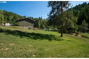 3902 S Myrtle Rd, Myrtle Creek, OR 97457 - Photo 35