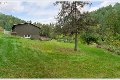 3902 S Myrtle Rd, Myrtle Creek, OR 97457 - Photo 43