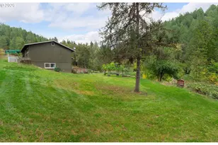 3902 S Myrtle Rd, Myrtle Creek, OR 97457 - Photo 43