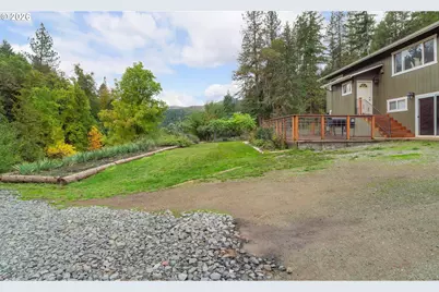 3902 S Myrtle Rd, Myrtle Creek, OR 97457 - Photo 5