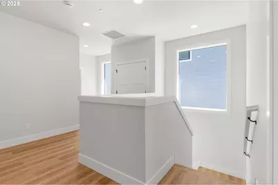 7733 SW 42nd Ave, Portland, OR 97219 - Photo 17