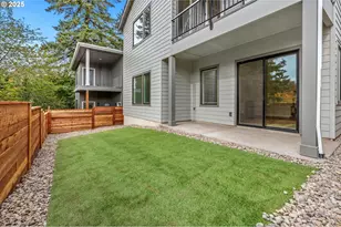 7733 SW 42nd Ave, Portland, OR 97219 - Photo 13