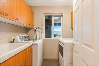 361 S Prom #502, Seaside, OR 97138 - Photo 37