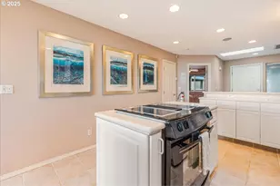 361 S Prom, Seaside, OR 97138 - Photo 13