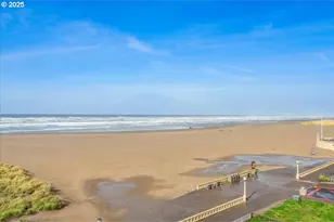 361 S Prom, Seaside, OR 97138 - Photo 5