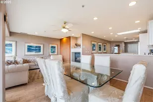 361 S Prom, Seaside, OR 97138 - Photo 23