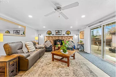 10410 SW Serene Pl, Wilsonville, OR 97070 - Photo 17