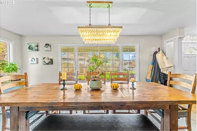 10410 SW Serene Pl, Wilsonville, OR 97070 - Photo 7