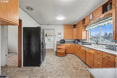 214 W Pe Ell Ave, Pe Ell, WA 98572 - Photo 17