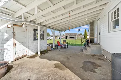 214 W Pe Ell Ave, Pe Ell, WA 98572 - Photo 7