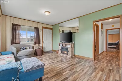 214 W Pe Ell Ave, Pe Ell, WA 98572 - Photo 13