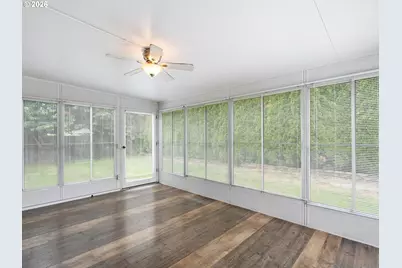 237 NE Wilcox St, Hillsboro, OR 97124 - Photo 35