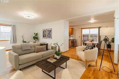 7870 SE Springwater Dr, Portland, OR 97206 - Photo 11