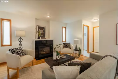 7870 SE Springwater Dr, Portland, OR 97206 - Photo 9