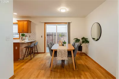 7870 SE Springwater Dr, Portland, OR 97206 - Photo 15