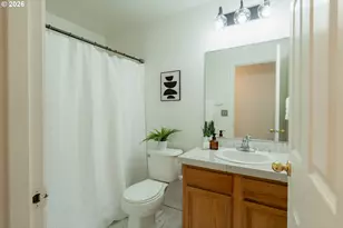 7870 SE Springwater Dr, Portland, OR 97206 - Photo 31