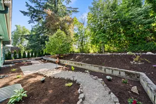 4575 SW Dogwood Ln, Portland, OR 97225 - Photo 29