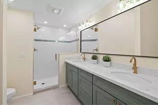 4575 SW Dogwood Ln, Portland, OR 97225 - Photo 23