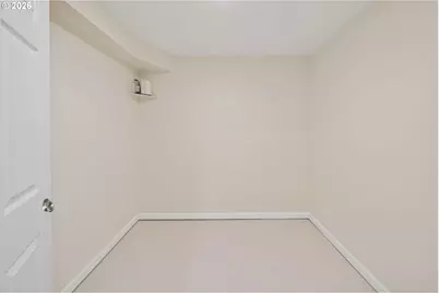 4575 SW Dogwood Ln, Portland, OR 97225 - Photo 31