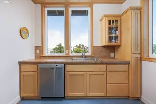 225 NW Brook St, Newport, OR 97365 - Photo 9