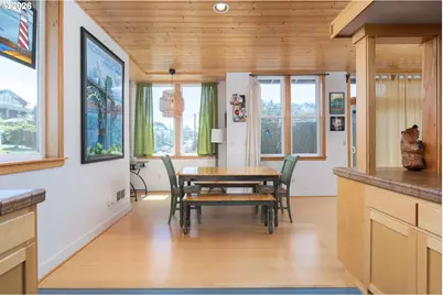 225 NW Brook St #A, Newport, OR 97365 - Photo 11