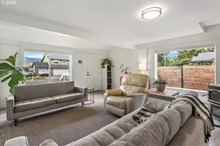 406 E Jones St, Yacolt, WA 98675 - Photo 3