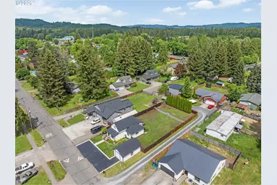 406 E Jones St, Yacolt, WA 98675 - Photo 41