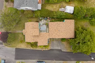 1549 NW Grove St NW, Newport, OR 97365 - Photo 7