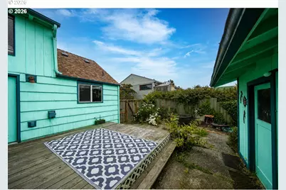 1549 NW Grove St NW #N/A, Newport, OR 97365 - Photo 9