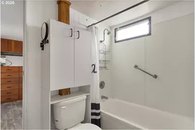 5422 Portland Rd NE #10, Salem, OR 97305 - Photo 17