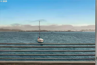 1000 SE Bay Blvd #140, Newport, OR 97365 - Photo 15