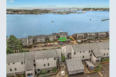1000 SE Bay Blvd #140, Newport, OR 97365 - Photo 9
