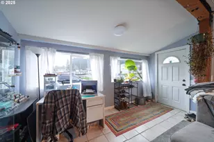 807 Garibaldi Ave, Garibaldi, OR 97118 - Photo 5