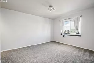 15320 NW Central Dr, Portland, OR 97229 - Photo 25