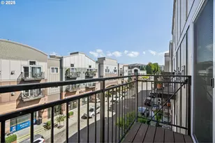 15320 NW Central Dr, Portland, OR 97229 - Photo 35