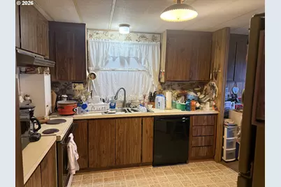 3800 W 6th St #40, The Dalles, OR 97058 - Photo 9