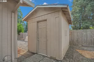 466 SW 13th Ave, Canby, OR 97013 - Photo 33