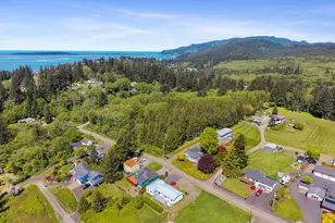 6775 Baseline Rd, Bay City, OR 97107 - Photo 27