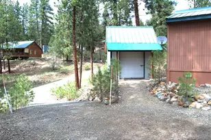 553 N Badger St, Sumpter, OR 97877 - Photo 5