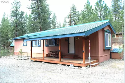 553 N Badger St, Sumpter, OR 97877 - Photo 1