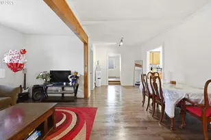 320 E Steuben St, Bingen, WA 98605 - Photo 9