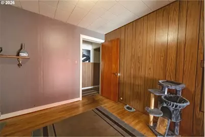 4905 SE 122nd Ave, Portland, OR 97236 - Photo 15
